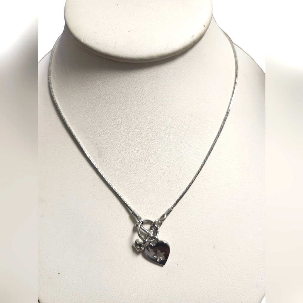 Adorable Lia Sophia PEEKABOO Toggle Style Necklace, 15", Cut Crystal, NWOT